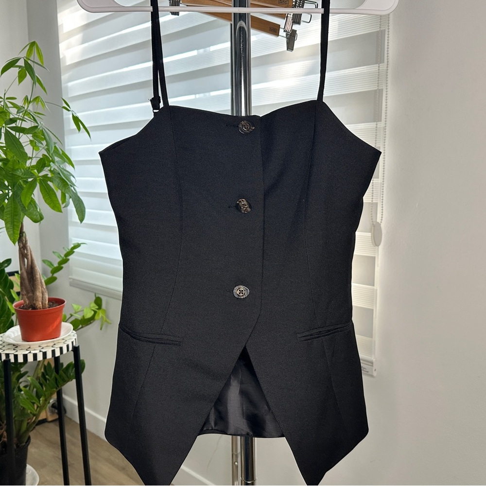 Topshop Black Sleeveless Camisole Top